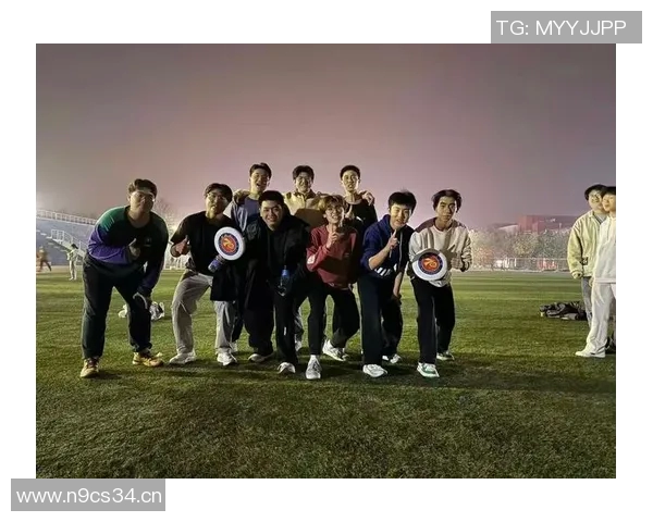 深圳飞盘队的崛起与发展探索:力量与团队精神的完美结合 深圳飞盘队的崛起与发展探索:力量与团队精神的完美结合